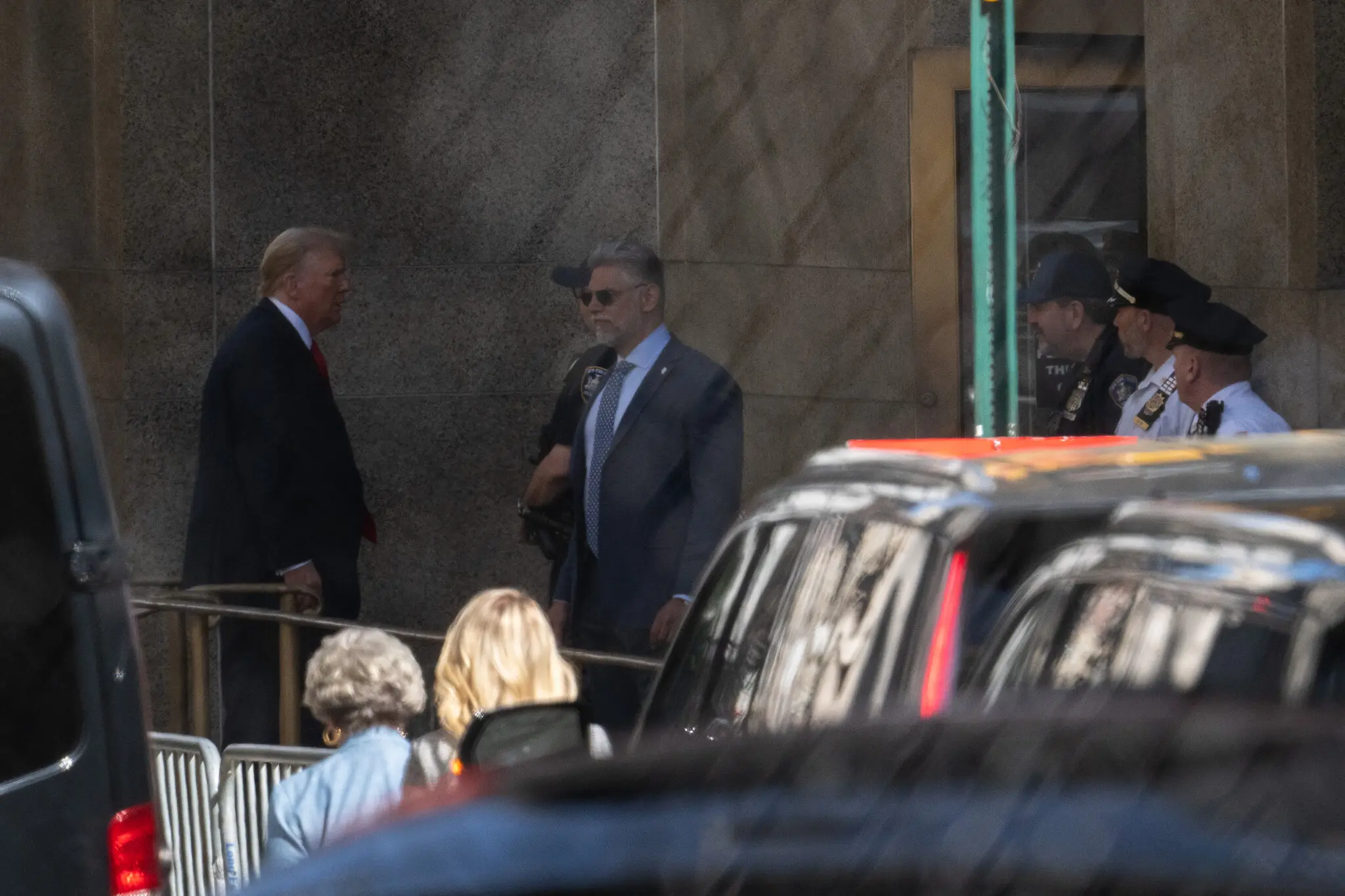 Справа Трампа прямує до суду присяжних: 5 висновків із заключних аргументів